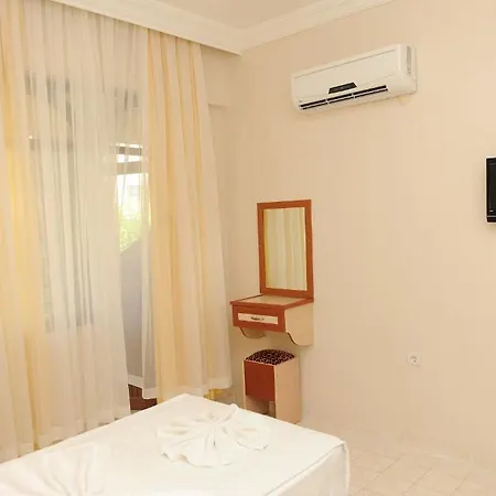 World Hotel