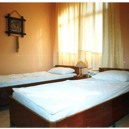 Otel World